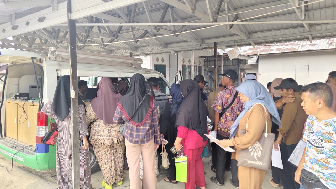 Antusiasme Warga Membludak, Mobil Pelayanan Pasar Keliling Disdukcapil Batola Hadir Lebih Dekat dengan Masyarakat